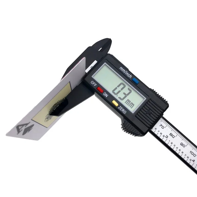 텍사스 홀덤 플라스틱 포커 세트는 42% 할인된 12,102원에 판매되는 고품질 카드 세트입니다.