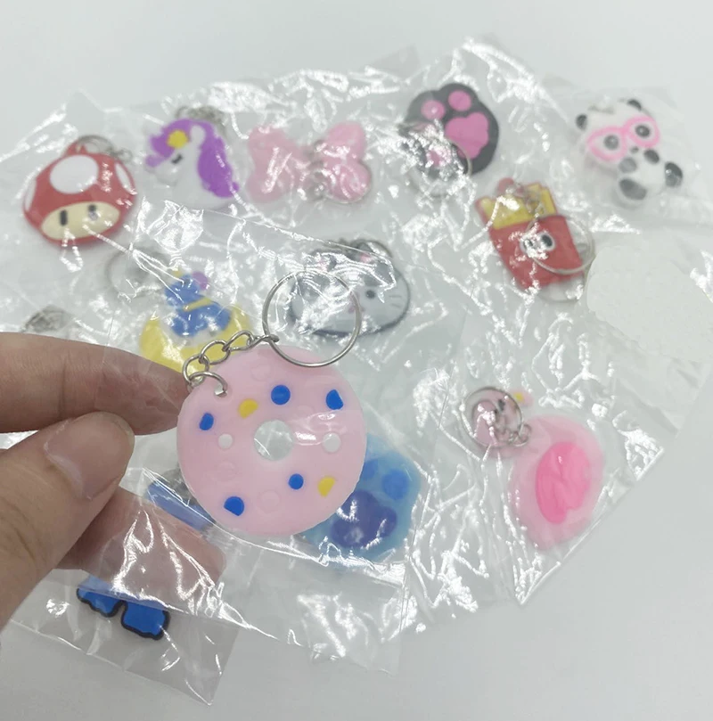 20pcs/set PVC Ice Cream Keychain, Cute Cartoon Key Rings Party Favor Gift  Kids Boy Girl Goodie Bags Fillers For Birthday Party Supplies