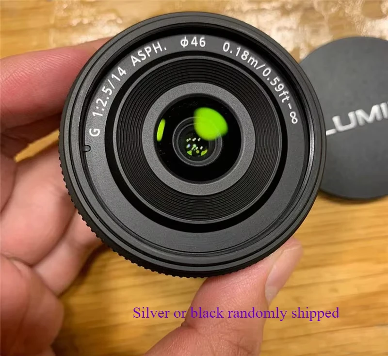 シルバーまたはブラック Lumix G 14 ミリメートル F/2.5 ASPH レンズ