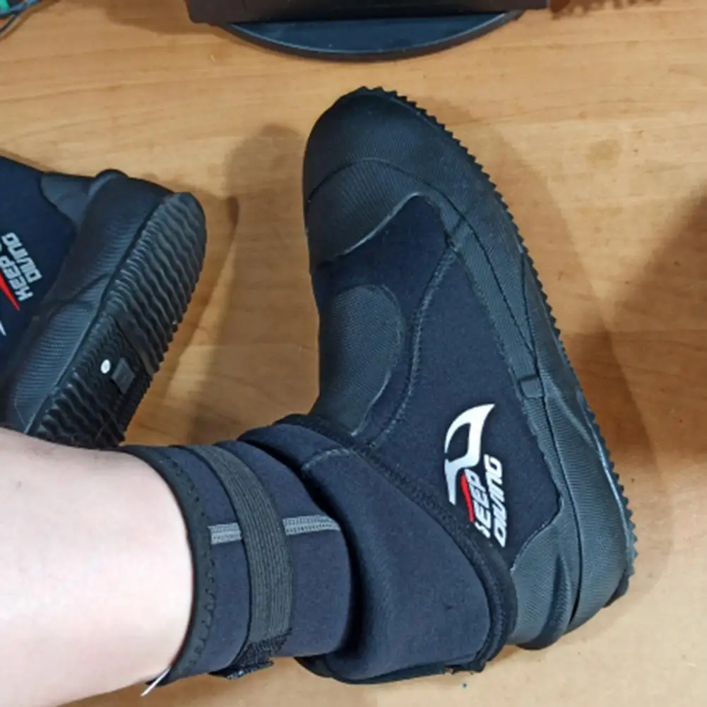 1 Pair Practical Chloroprene Rubber Spearfishing Boots Not Easy to Fall Off Wear-resistant Reliable Useful Diving Boots
