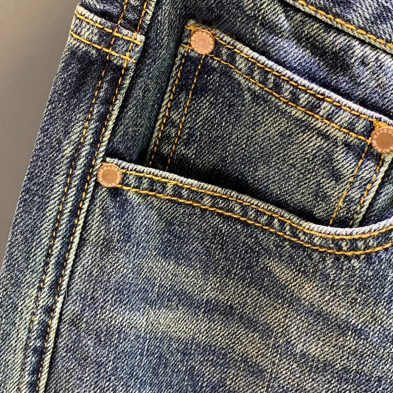 Рисунок 4 - Уличные синие модные брендовые