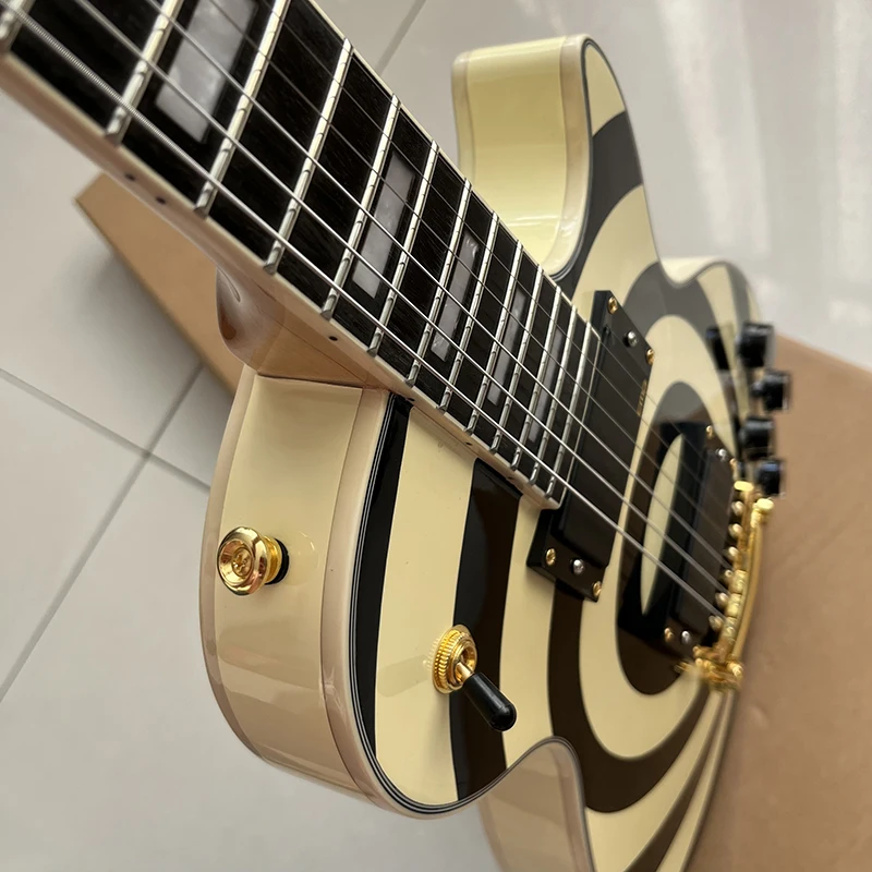 

Classic electric guitar, ebony fingerboard, small eye piano bridge, active pickup, professional level, free shipping to home.