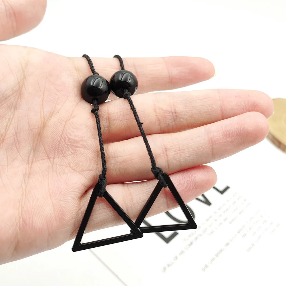 Anime Chainsaw Man Earrings Hungry Devil Makima Triangular Pull Cord Dangle  Earring Black Ear Clips Eardrop Jewelry Accessories - AliExpress
