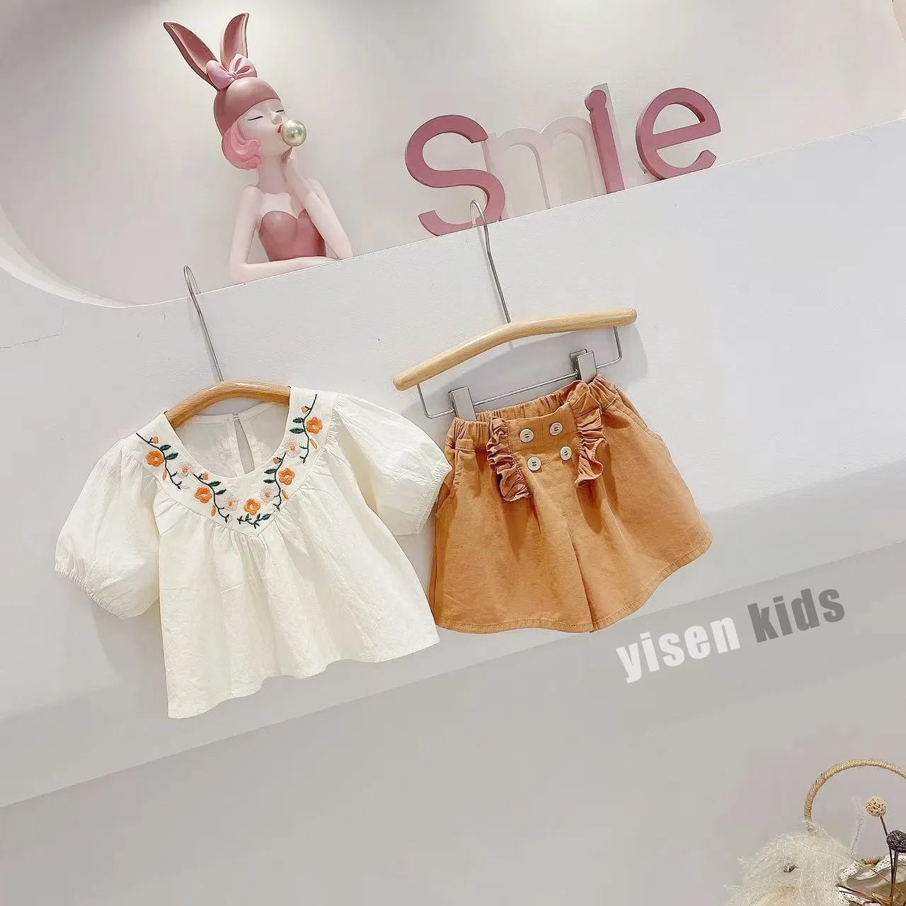 

New Summer Baby Girls Embroidery Baby Garment Pants Suit Two-piece Set