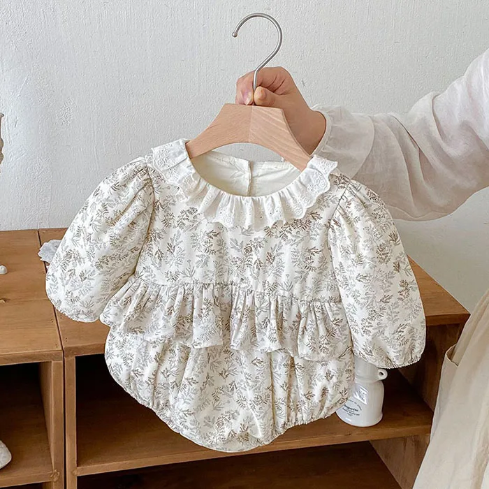 Description Picture 2 of item2025 New Autumn Korean Style Climbing Suit Long Sleeved Cotton Printed Newborn Baby Girls Bodysuits 0-24M Baby Girl Clothing