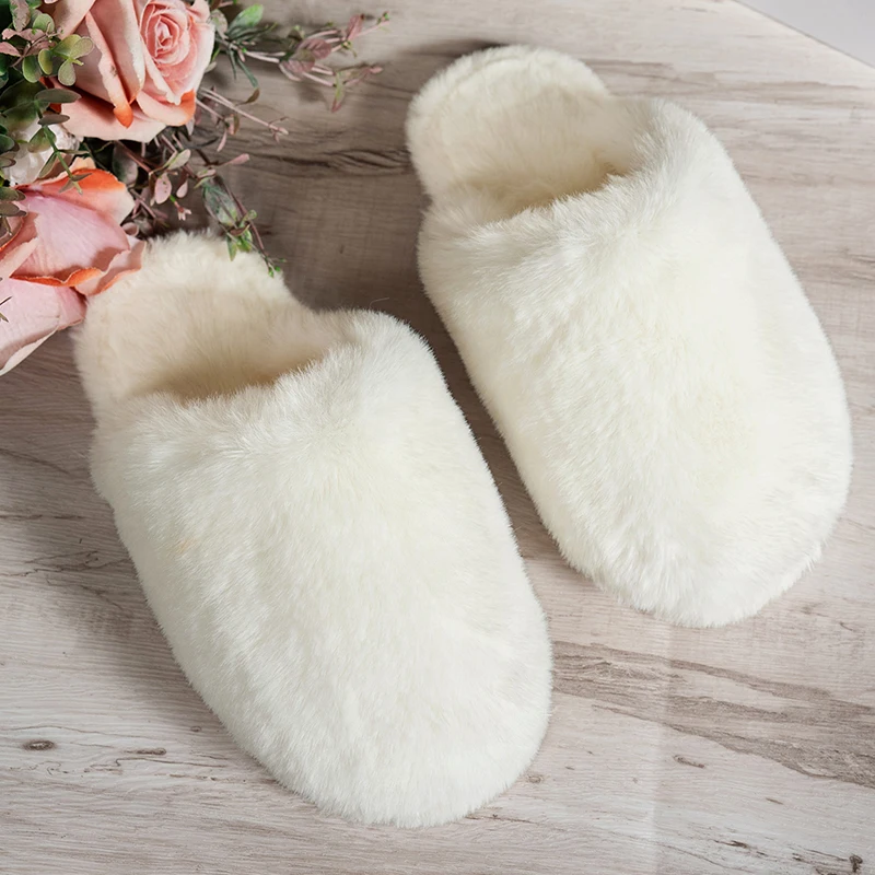 2025 Winter Beige Fluffy Fuzzy Slippers Women Comfortable Warm Home Cotton Slippers Woman Indoor Non Slip Flats Plush Slides