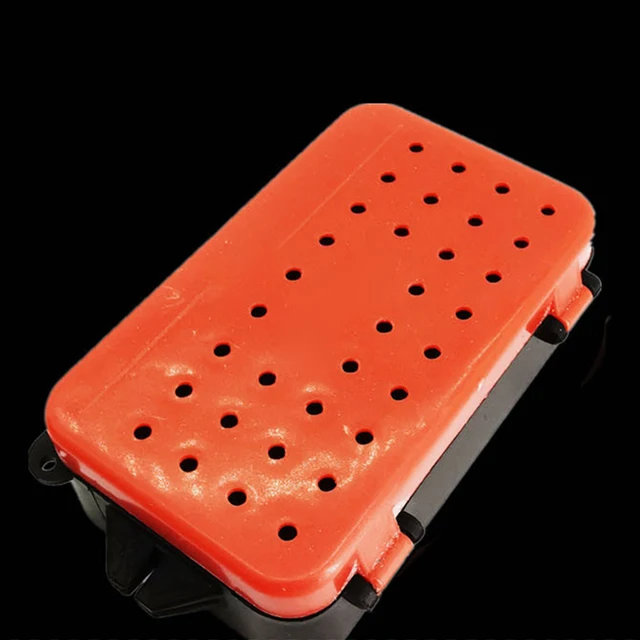 효과적인 지렁이 미끼 보관을 위한 획기적인 낚시 태클 박스