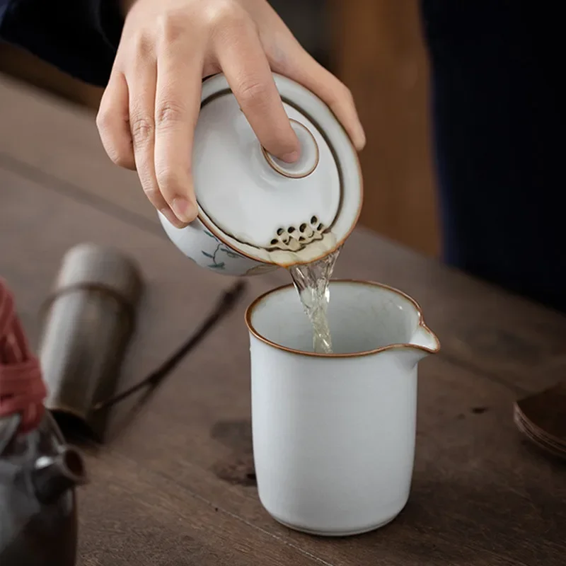Chinese Ru Kiln Ceramic Gaiwan Cute Cat Pattern Filter Teacup Travel Portable Handmade Tea Bowl Home Tea Set Drinkware 150ml