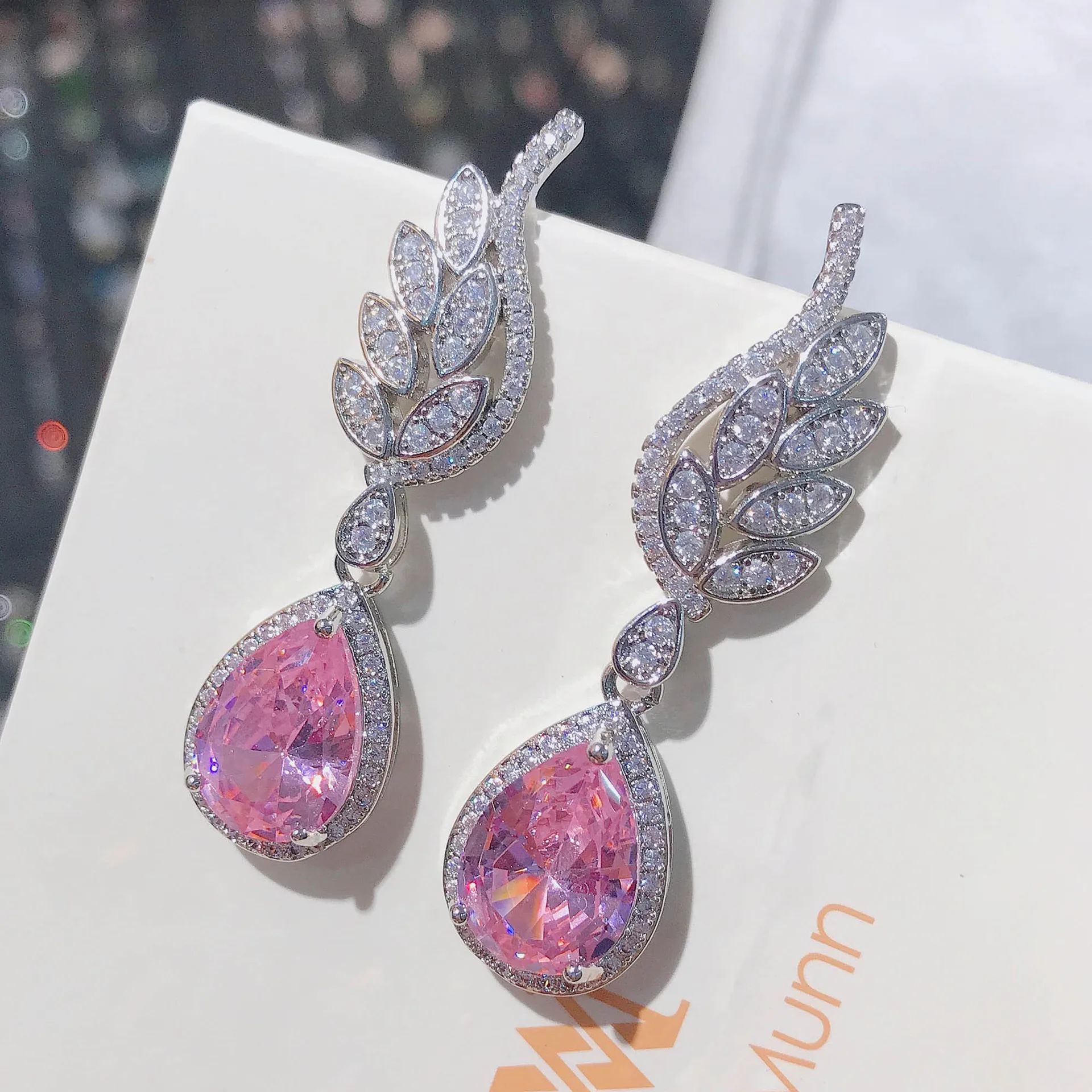 

925 Silver Pink Topaz Jewellry Drop Earring Luxury Romantic Pink Morganite Water Drop Pink Diamond Wings Earring Women Orecchini