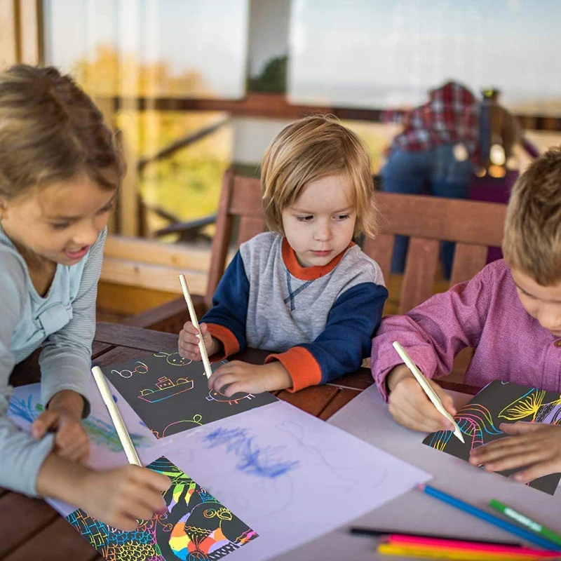 32 Piezas Marcadores libros, Marcapginas para Rascar, Papel de Rascar con  Diseño Animales, Regalo Cumpleaños para Alumnos Niños Colegio (D) :  : Oficina y papelería