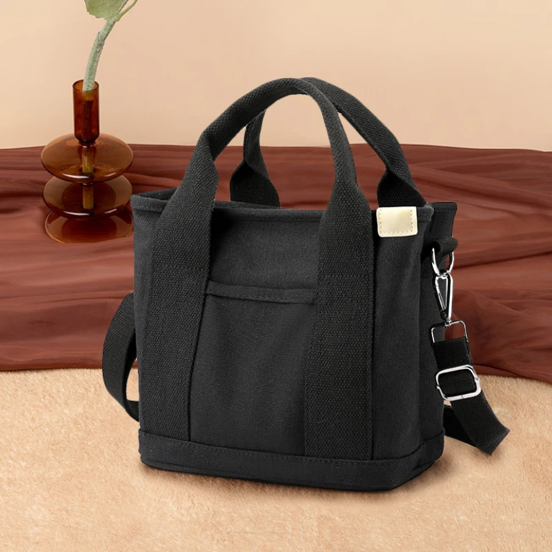 Fashionable canvas large capacity handbag, adjustable shoulder strap, multiple pockets, single shoulder bag for daily work, trav