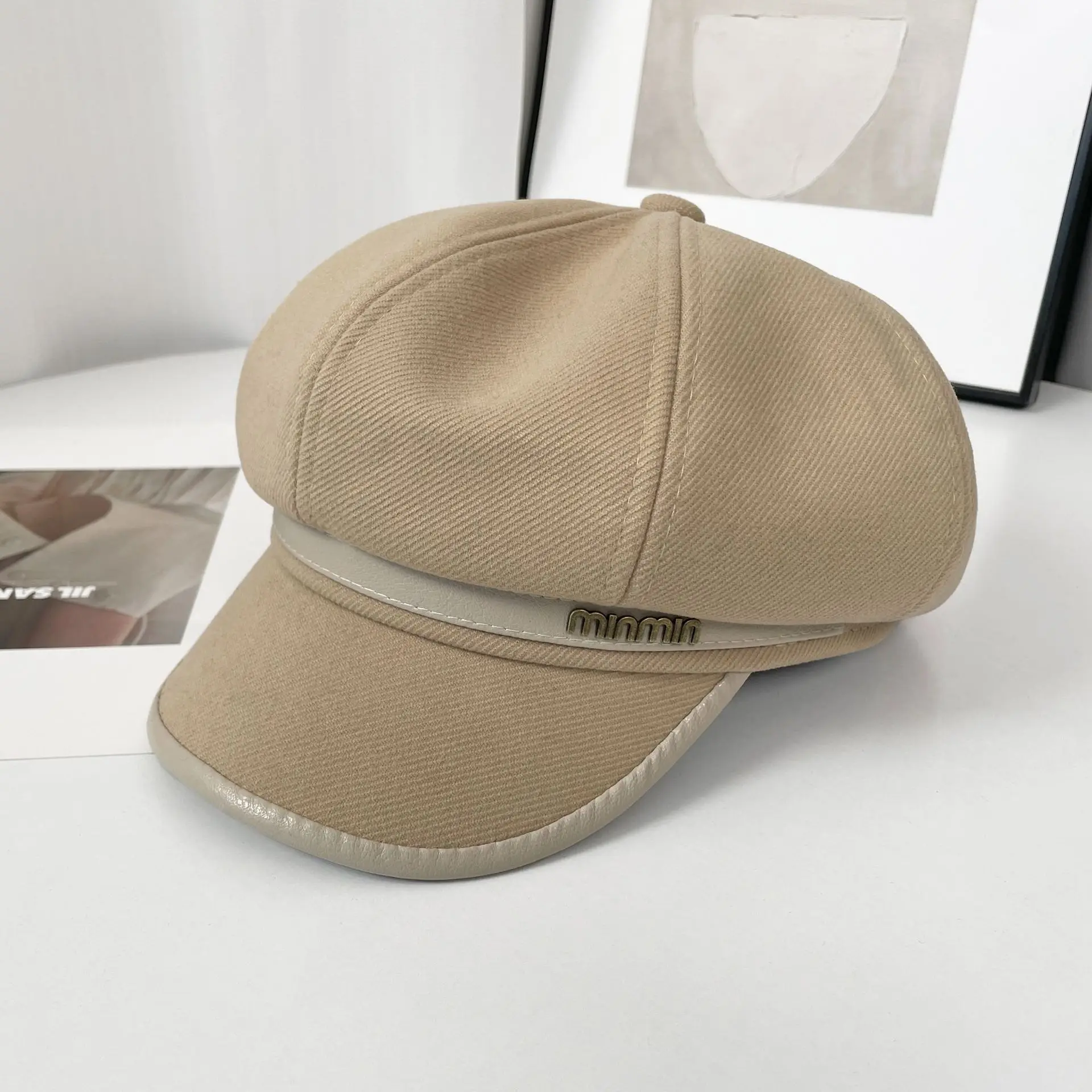 Panamanian women's warm duck tongue octagonal hat for autumn and winter vintage and elegant Belle painter hat Cap H205