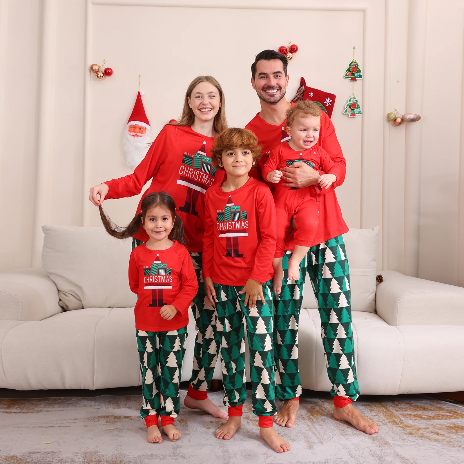 Christmas Family Pajamas 2024 Multicolour Cartoon Print Christmas Set Mother Kids Xmas Tops Family Matching Outfits  Baby Clothe 2
