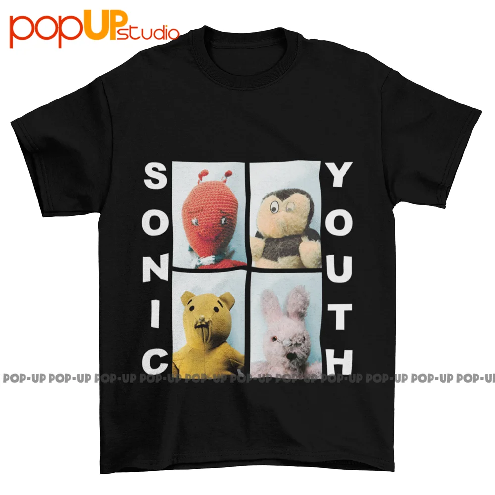 thumbnail image 1 of Camiseta de Sonic Youth con el lema "LAS CHICAS INVENTARON EL PUNK ROCK, NO INGLATERRA" de Kim Gordon, 1 of 5