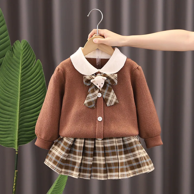 thumbnail image 1 of . Conjunto de ropa para niñas con estampado de dibujos animados de princesa de Disney, camiseta y falda JK, conjunto de 2 uds., traje para niños de verano 2024, Zootopia Judy, 1 of 5