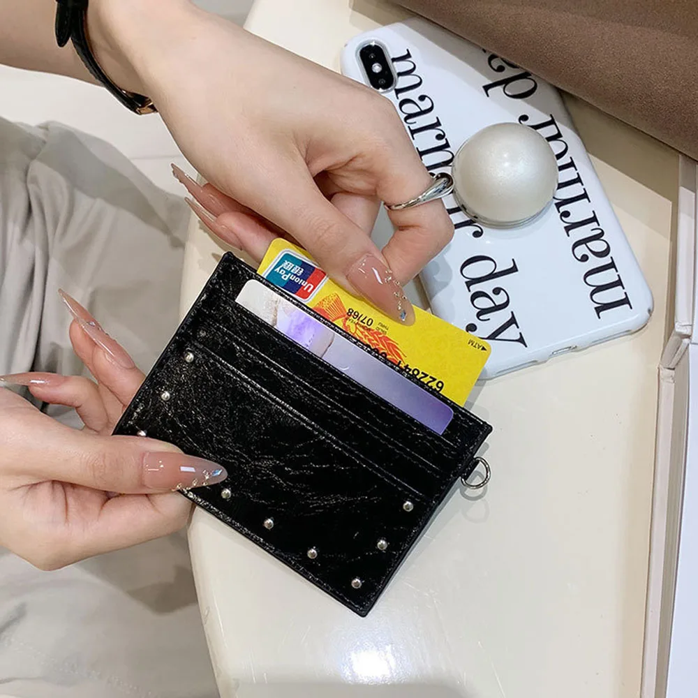 울트라 씬 크랙 가죽 카드 홀더 지갑 패션 미니 리벳 카드 홀더 솔리드 컬러 멀티 슬롯 카드 케이스 여성 동전 지갑