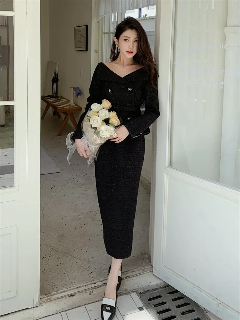 

Women's Black Midi Dress 2023 Fake Two Pieces V-Neck Sexy Slim Long Sleeve Mid-Length Robe
