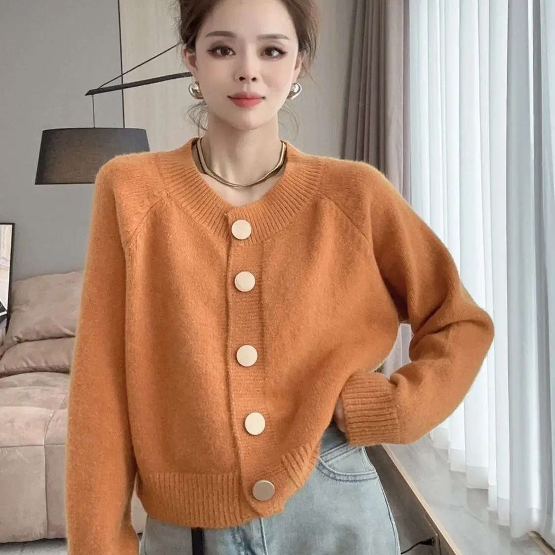 

Женский однобортный свитер в европейском стиле, мягкий клейкий простой Повседневный пуловер для осени и зимы