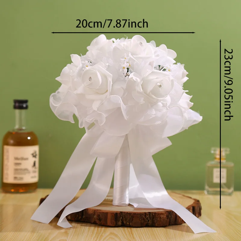 A bouquet of wedding flowers, bridal props, wedding romantic decoration, suitable for banquets, engagements
