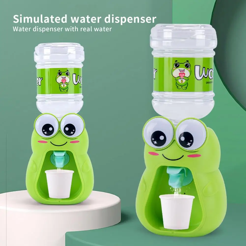 

Pretend Play Toy Lovely Adorable Electric Sound Effect Light Form Good Habit Press Type Cute Frog Water Dispenser Toy Child Toys