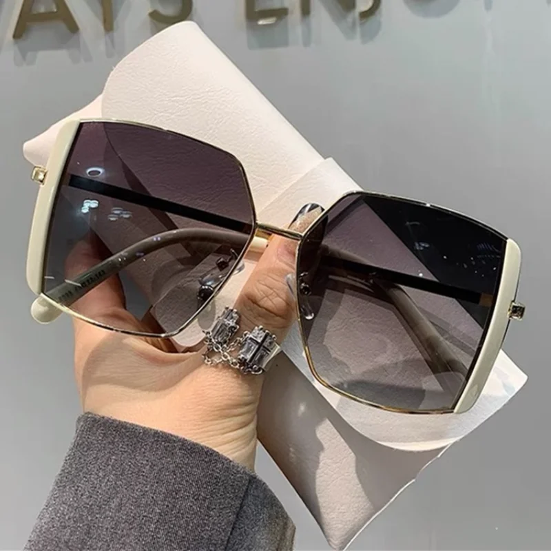 

Luxury Metal Frames Square Oversized Sunglasses Women Big Frame Colorful Sun Glasses Female Mirror Oculos Unisex Hip Hop Shades