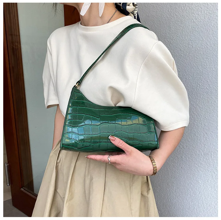 machiko jinto クロコ風エナメル バッグ 期間限定10％OFF】コッコビアンレディースバッグ ハンドバッグ