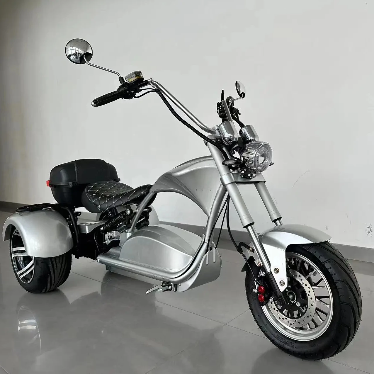 

2024 г., высококачественные электрические скутеры citycoco 3000 Вт, серебристый, с центральным мотором, 3-колесные, 60 В, 20 Ач, электрические мотоциклы для взрослых