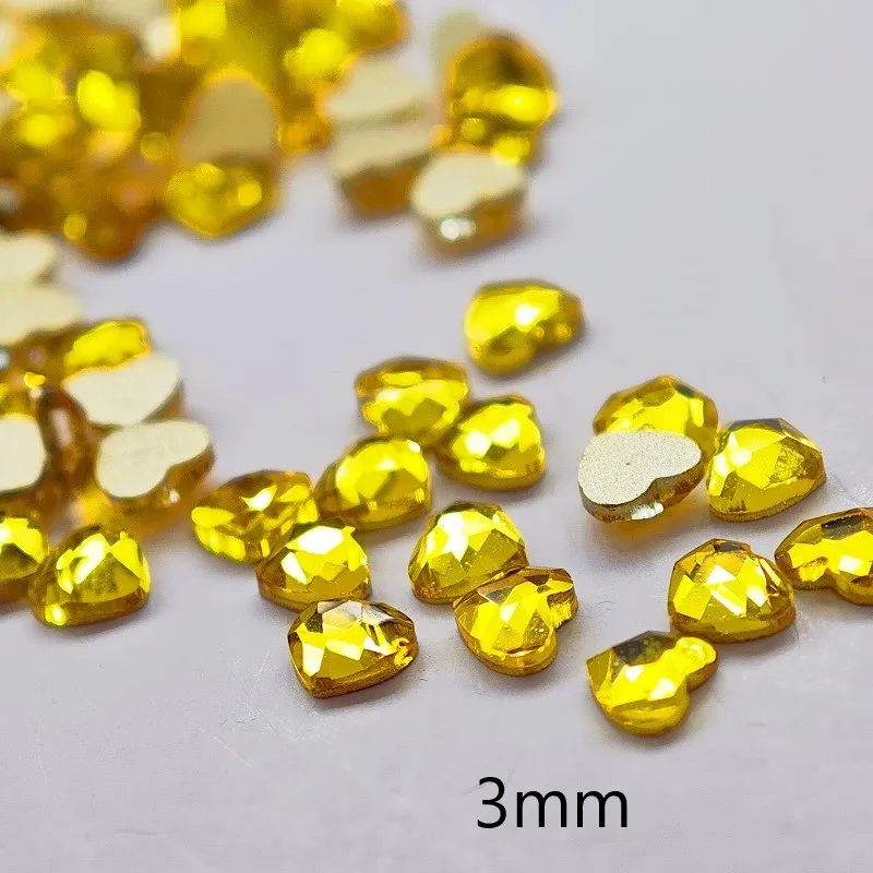 Großhandel 6 mm V-förmiges Herz mit flacher Rückseite, Nagel-Strassstein, speziell geformte Kristalle, Nagelkunst-Steine, 3D-personalisierte Dekoration – Detail 6