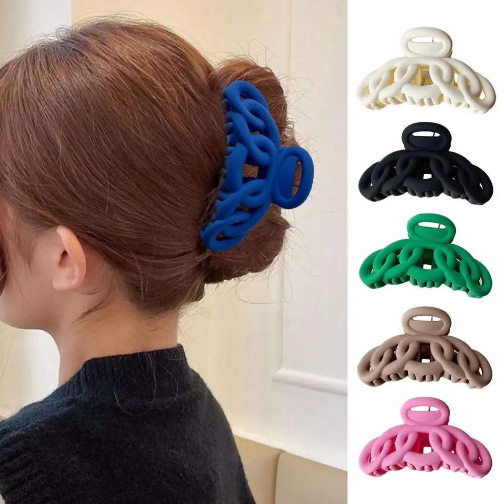 

Korean Style Solid Color Hair Claw Women Hollow Out Frosted Hair Clip Vintage Hairpin Crab Hair Clip Hair Accessories 머리핀
