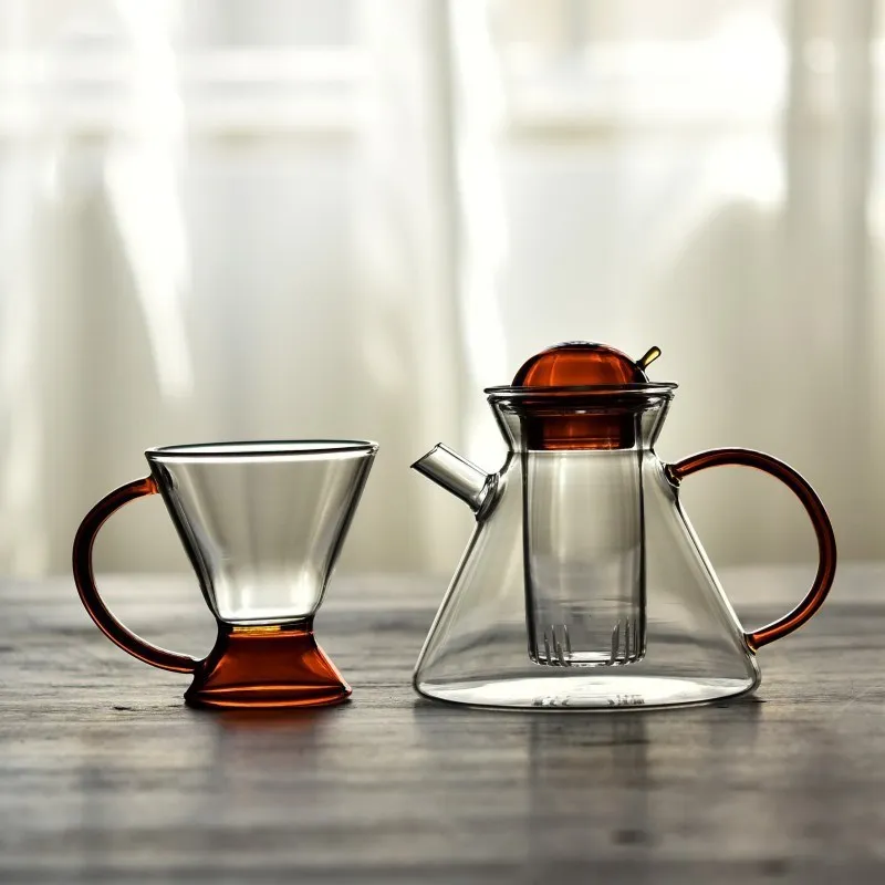 

500MLNordic High-end Camellia Tea Pot Creative Ins High-temperature Resistant Glass Retro Set Amber Coffee Pot