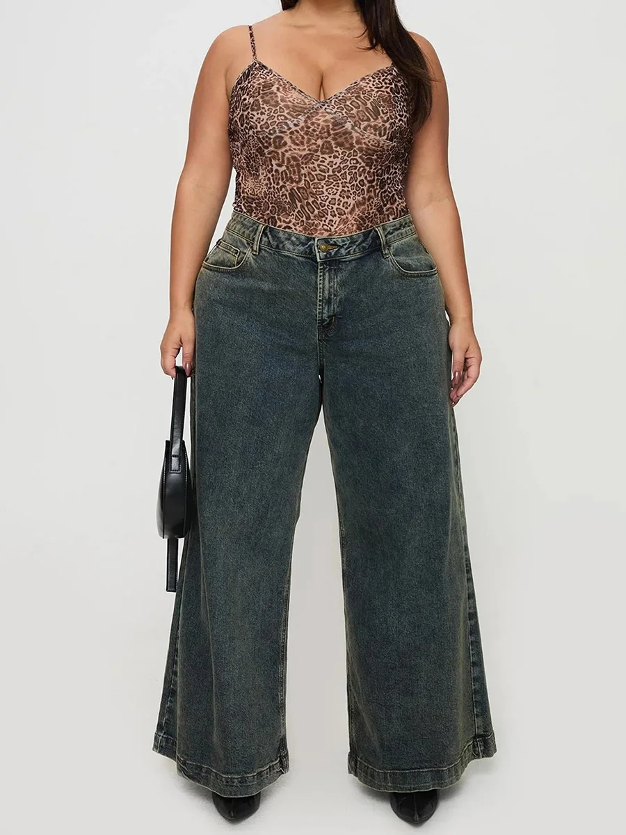 Women Plus Size Sleeveless Camisole Top with Stylish Leopard Print and Flattering V-Neckline for Chic Street Style Fashion