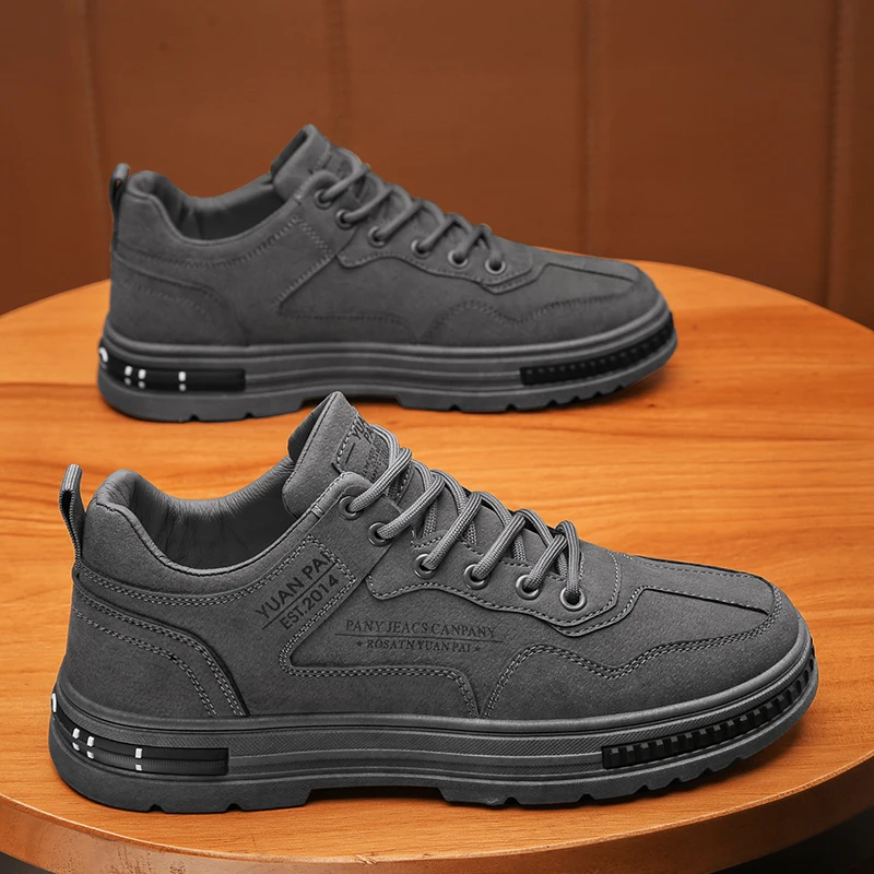 2025 new fashionable and trendy men's shoes, casual sports shoes, comfortable and versatile 6