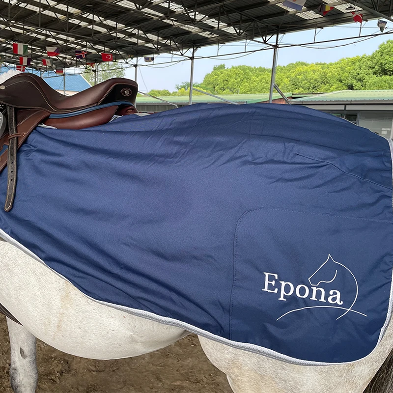 вещи для лошадей Three In One Waterproof Training Horse Clothing And Comfortable Horse Equipment Training Rugs