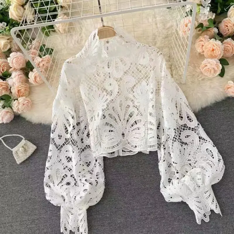 

T Shirt Female Winter New Korean Fashion Slim Slim Versatile Temperament solid lace Stand Collar Lace Shirt Blouse Female Tops