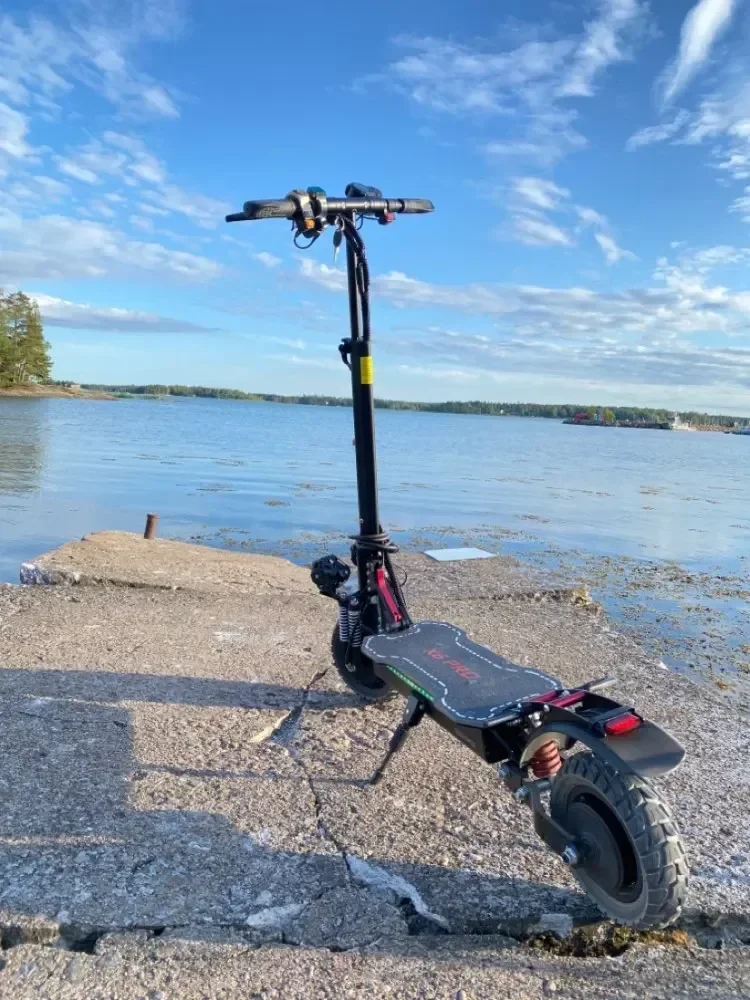 X6 2400W 48V 21AH Electric Scooter Dual Motor Max Speed of 65KMH Max range of 60-70KM Foldable Escooter Load 150KG