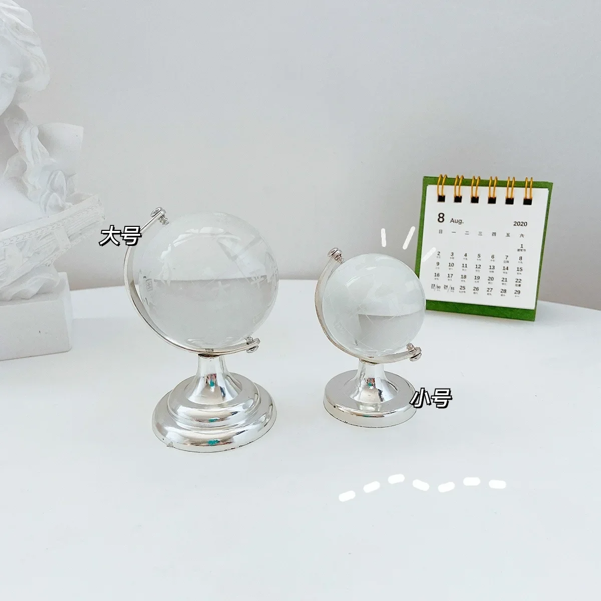 Round Earth Globe World Map Crystal Glass Clear Sphere with Stand for Desk Decoration Kids Teaching Tools Collectible Model Gift