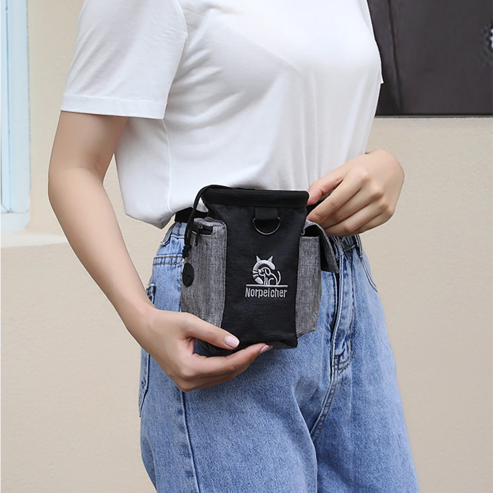 Dog Training Waist pack Outdoor Dog Food Bag Pet Training Kit Dog Treats Reward Waist bag can carry Pet Garbage Products dog treat bag