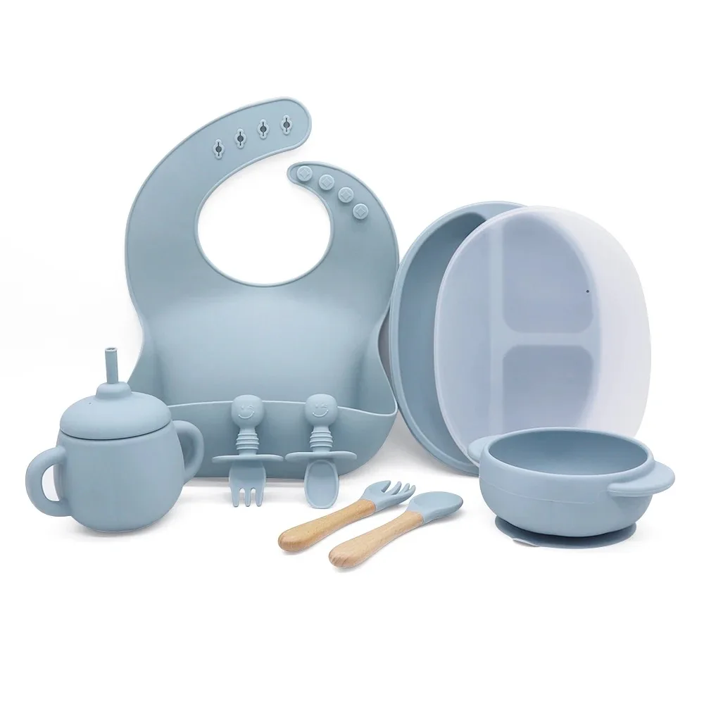 

8Pcs Baby Silicone Suction Bowl Dishes Spoon Waterproof Bib Cup Baby Crab Dishes Food Feeding Bowl For Kids Weaning Tableware