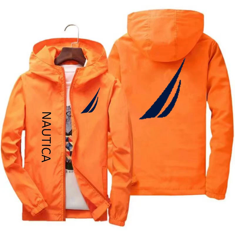 Рисунок 3 - Мужской тренчкот с капюшоном nautica