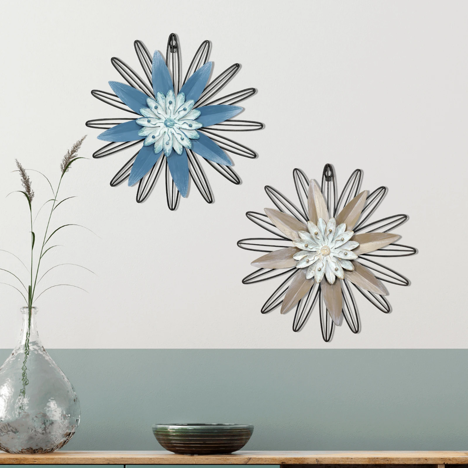 

Metal Flower Wall Sculpture Set 3D Multi-Layer Design for Home Decoration Stunning Wall Art and Decor for Living Room Outdoor