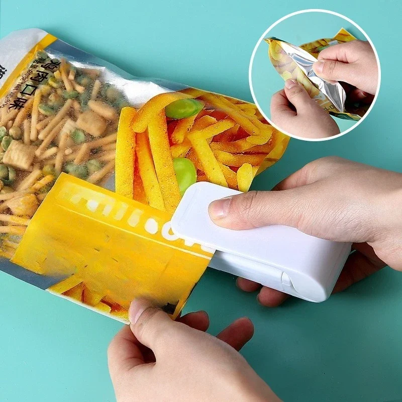 Mini Sealing Machine, Portable Hand Pressure Heat Sealing Machine, Food Bag Sealing Machine, Small Household Bag Sealer