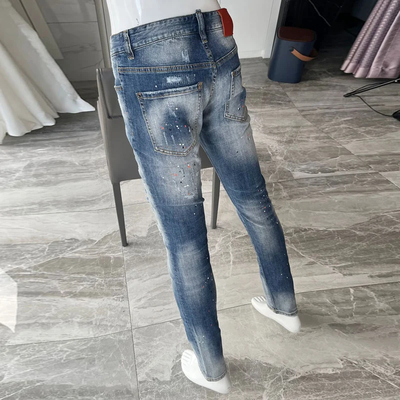 Рисунок 5 - Джинсы мужские в стиле ретро