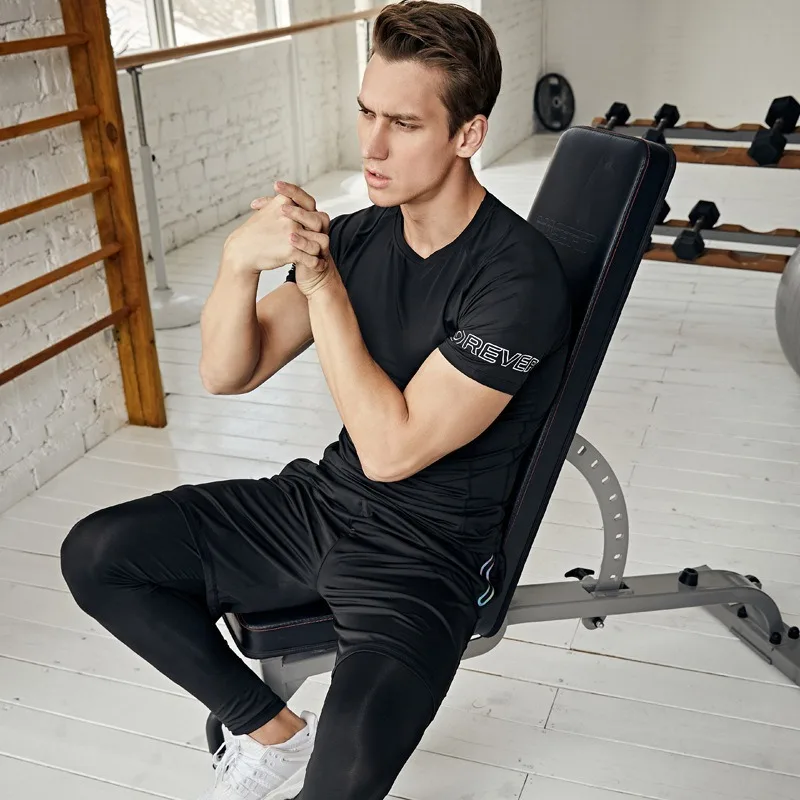 Рисунок 4 - Одежда для тренировок