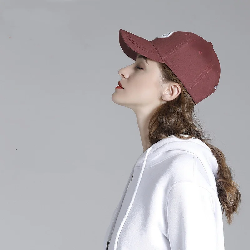 Outdoor Sun-shading Unisex 6 Panel Fashion Vintage Sports Cap Crisp Sun-blocking Cotton Embroidered Baseball Cap With A Patch