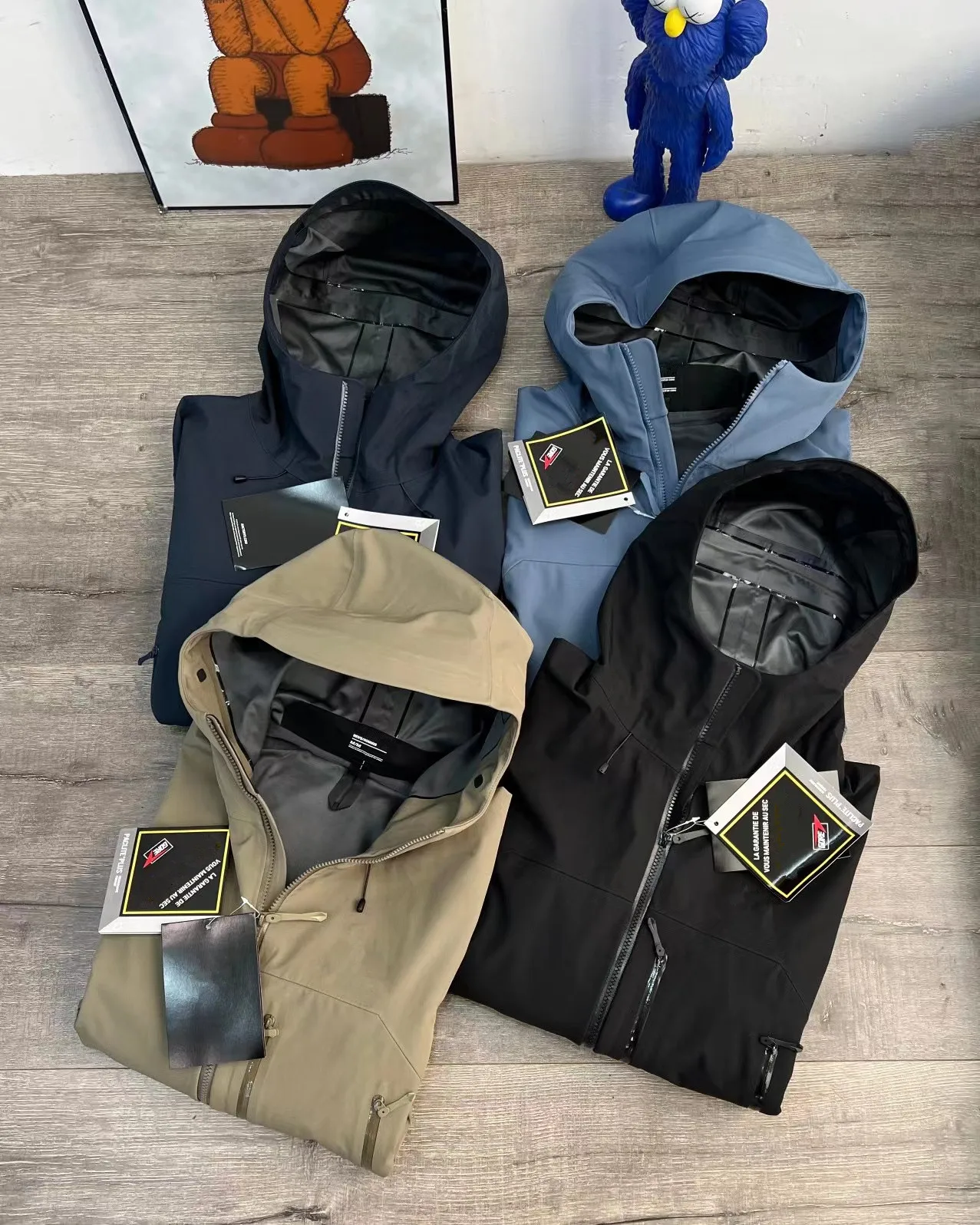 2024 Arc Giacca Impermeabile Da Esterno A Tre Strati Per Uomo Donna Ricamo Sv Giacche Uomo Casual Escursionismo Cappotto Abbigliamento Moda