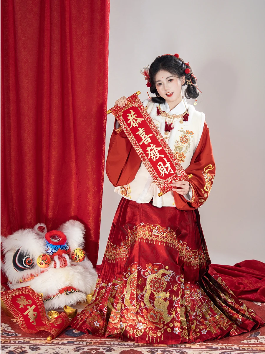 오리지널 Ming Hanfu 여성용 위빙 골드 모조 메이크업 꽃, 새해 서비스, 6 계량기 말 얼굴 스커트, 용수철 및 가을