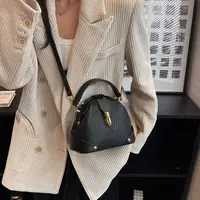 Nouveau Sac à bandoulière Vintage de luxe en cuir boucle en métal sac de messager classique décontracté ​   Sac à bandoulière pour femme 3