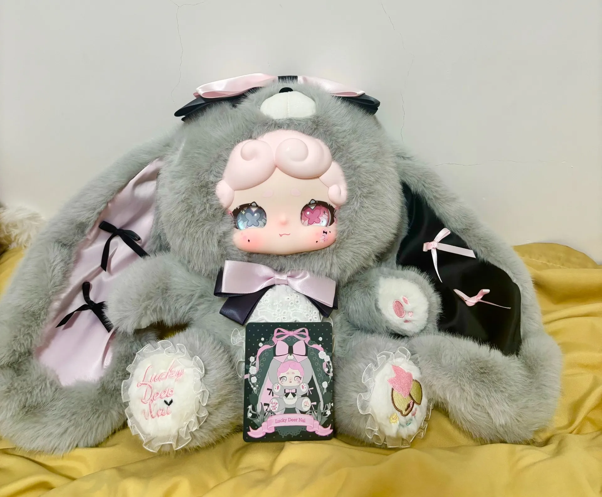 Authentic Lucky Deer Nai 600% V1 Sweet Tea Bunny Blind Box Room