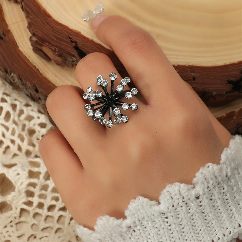 VISVA Gold Ring, Artificial Gold ring (4 Pair) Metal Ring.|Rings|Rings for  girls|Free Size rings|Western casual ring|Combo Rings