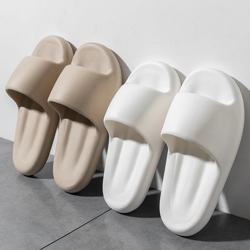 New Summer Slippers Thick Bottom EVA Couples Home Sandals Men Women Indoor Anti-Slip Sandals Soft Casual Bathroom Flip Flops 2